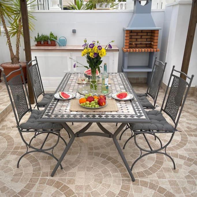 Lux Apartment Lago Jardin, 2, Torrevieja Alicante Dış mekan fotoğraf