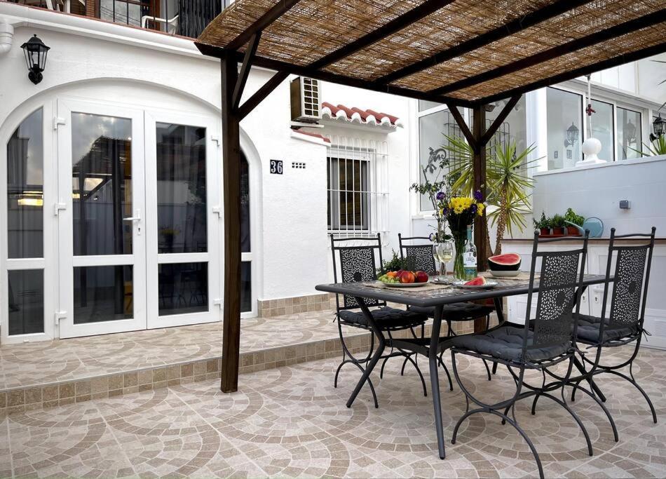 Lux Apartment Lago Jardin, 2, Torrevieja Alicante Dış mekan fotoğraf