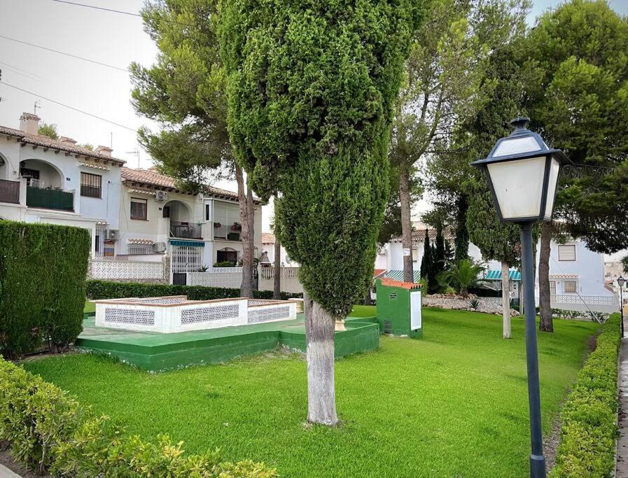 Lux Apartment Lago Jardin, 2, Torrevieja Alicante Dış mekan fotoğraf