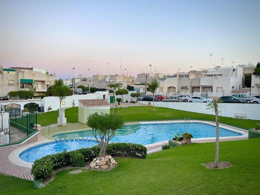 Lux Apartment Lago Jardin, 2, Torrevieja Alicante Dış mekan fotoğraf